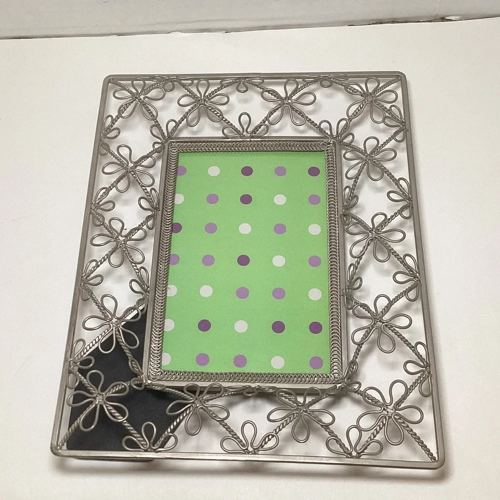 Silver Tone Filigree Floral Metal Picture Frame Vertical Tabletop Display